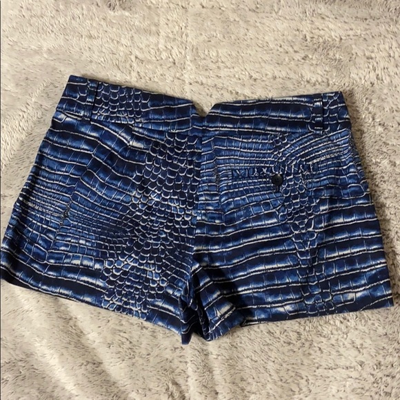BCBG maxazria blue dress shorts - Picture 4 of 8